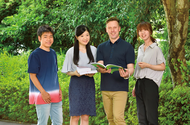 過去を学び、未来をつむぐ。